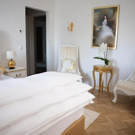 Schloss Breitenfeld & Tagung 4*